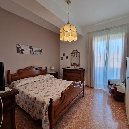 Camere Le Margherite Ольбия Экстерьер фото