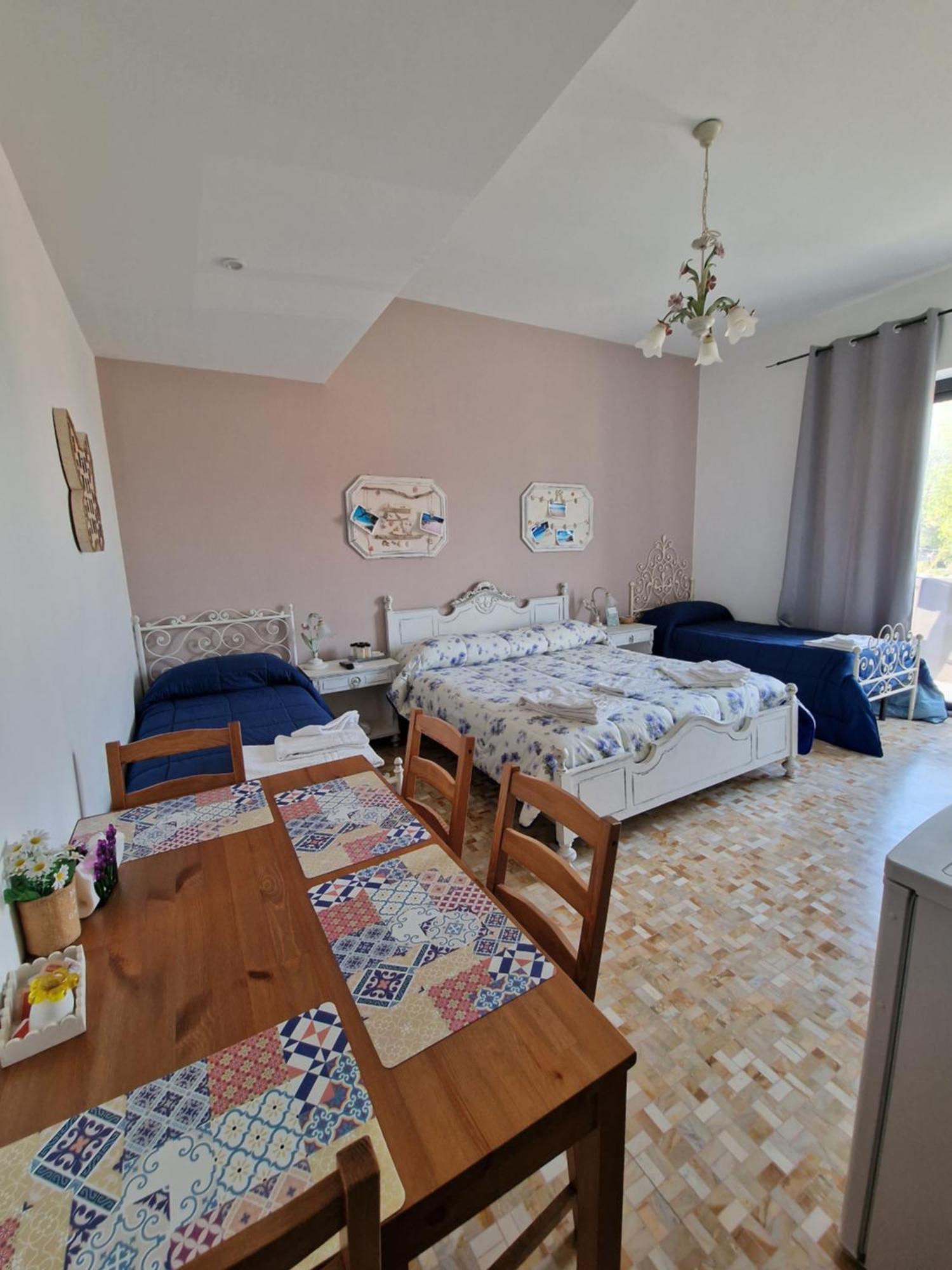 Camere Le Margherite Ольбия Экстерьер фото